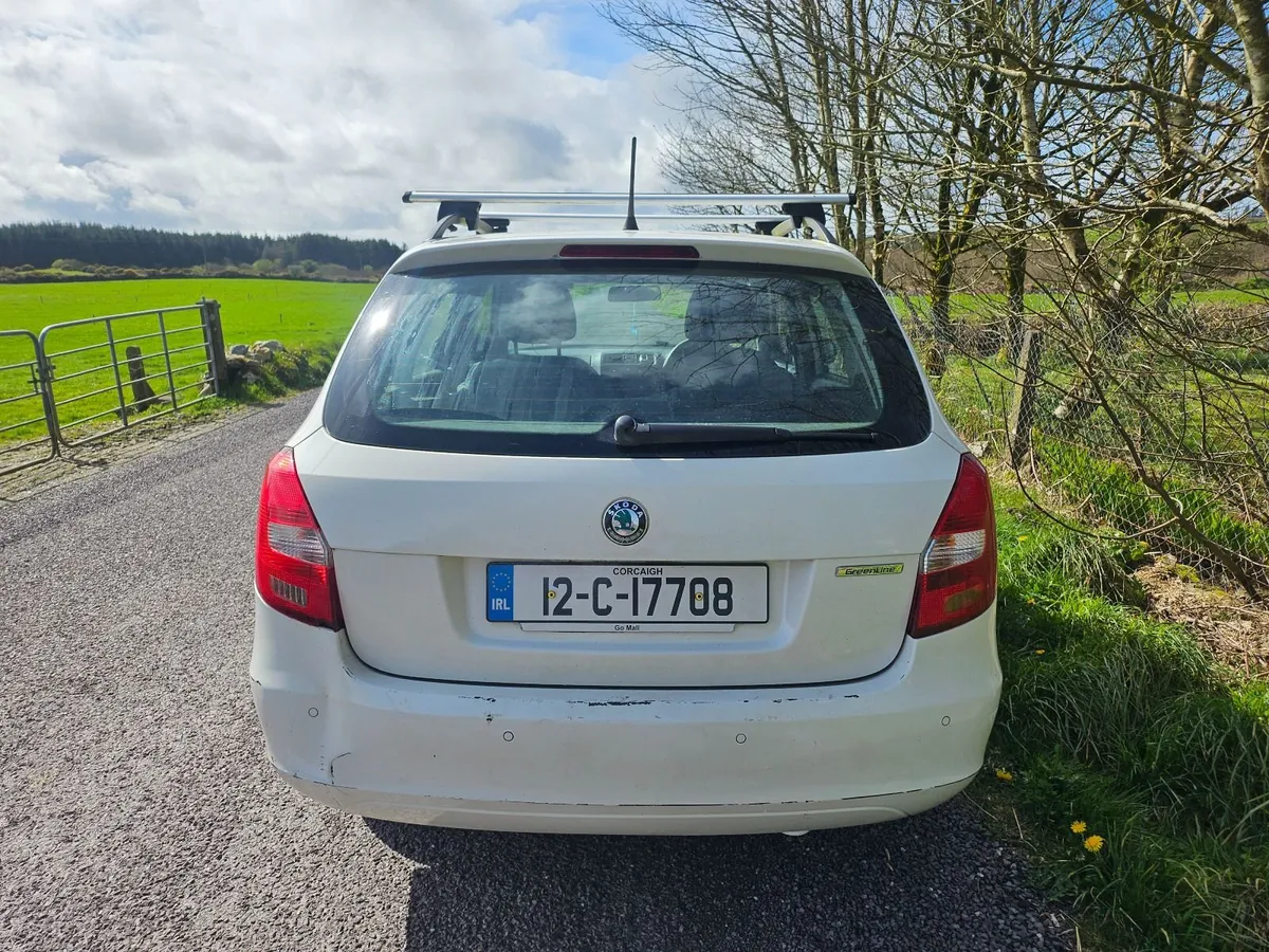 Skoda Fabia 2012 - Image 2