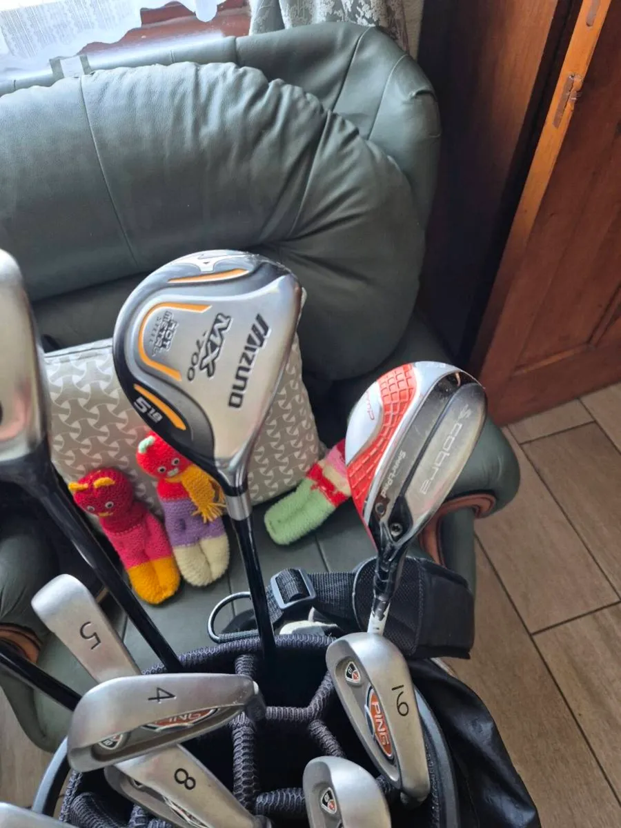 Nice Golf Set - Image 4