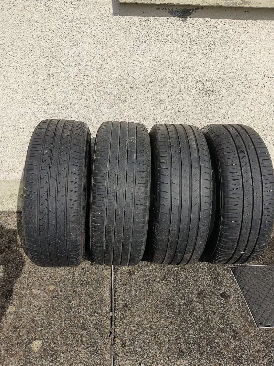 4 tyres with aloys 205/55R16 - Image 2
