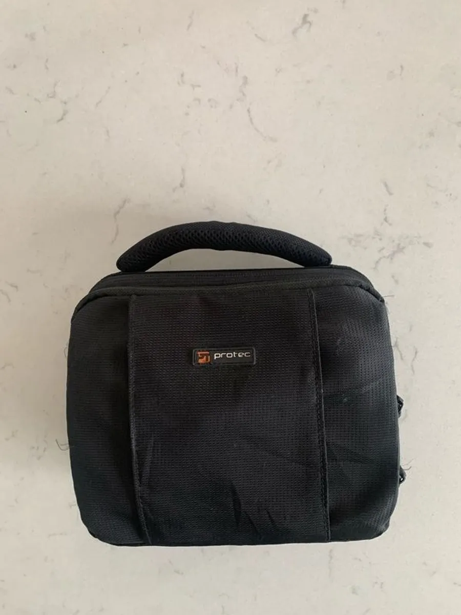 AKG C3000 Condenser Microphone + Shock Mount + Case (Excellent Condition) - Image 4