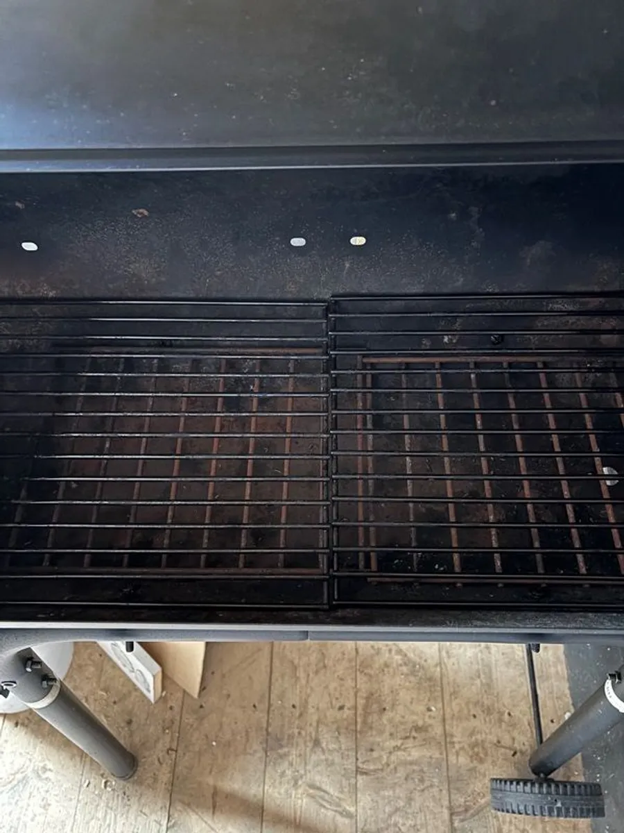 bbq and smoker - Image 2