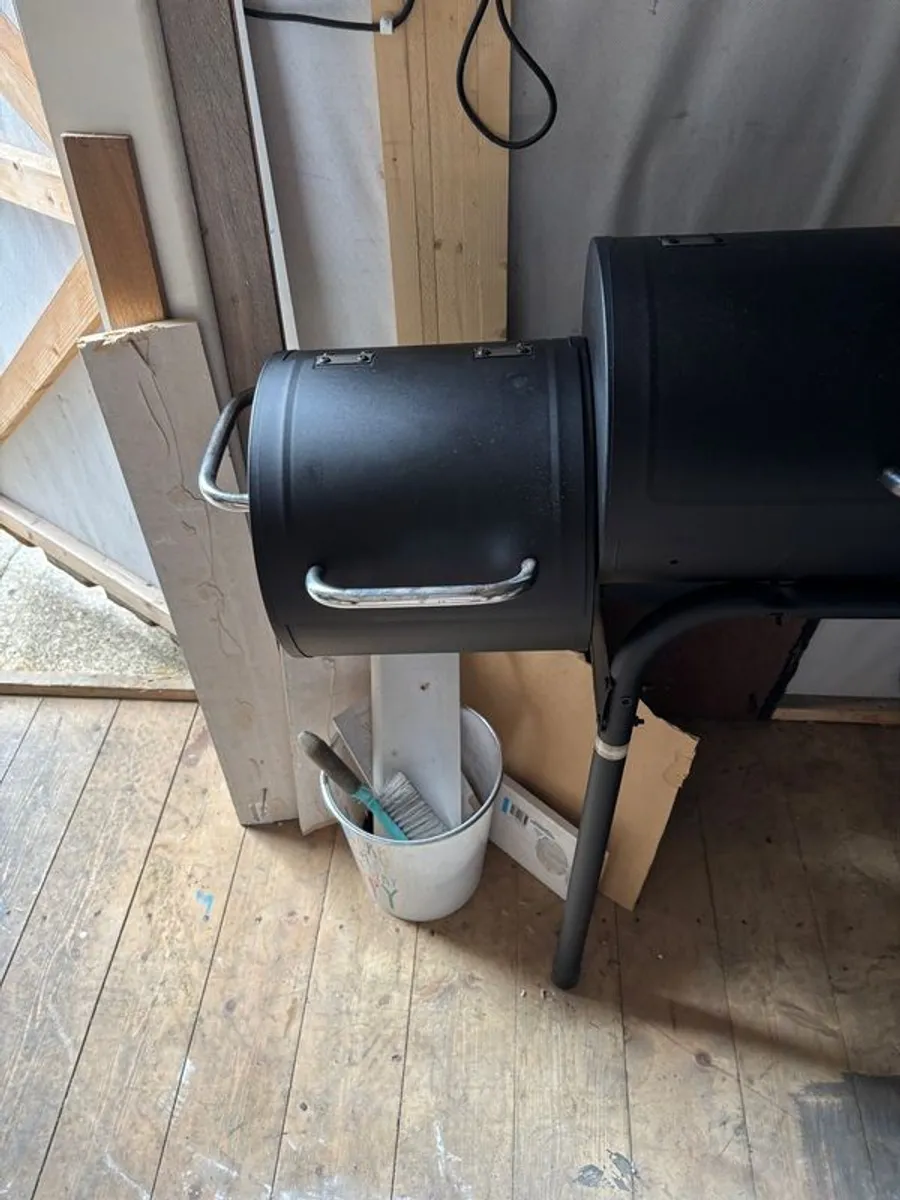 bbq and smoker - Image 3