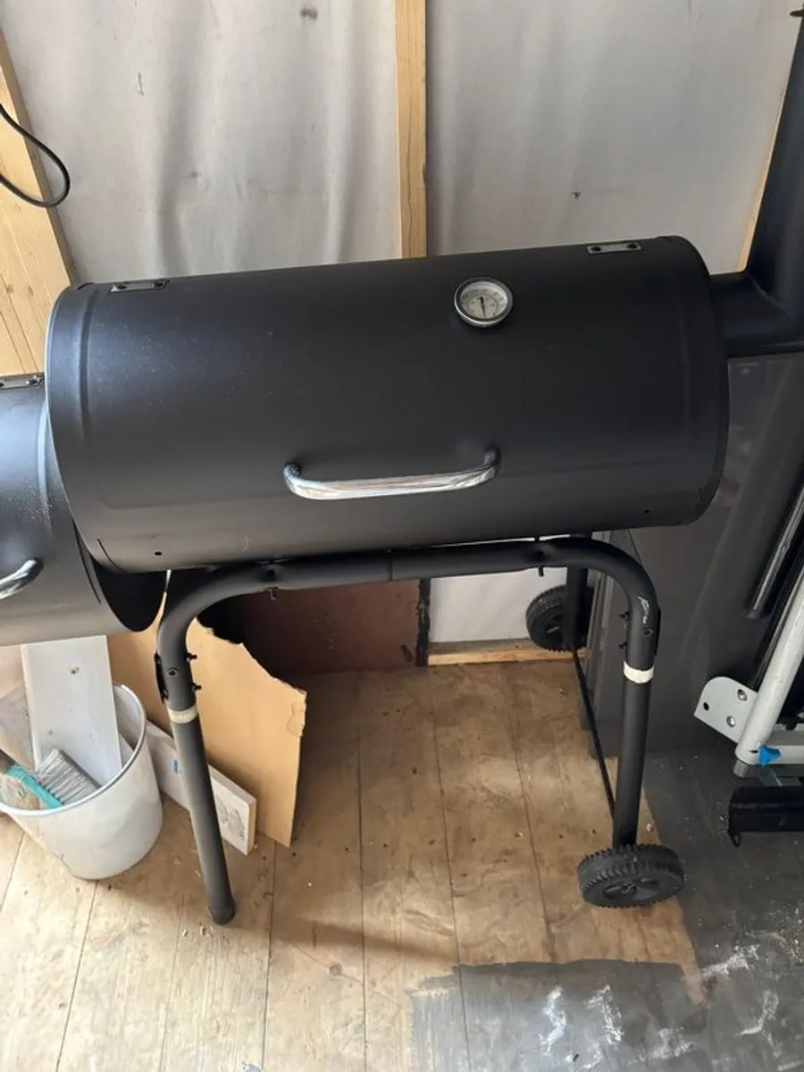 bbq and smoker - Image 4