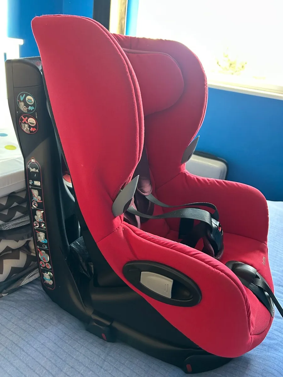 Maxi-Cosi Axis Car Seat - Image 4