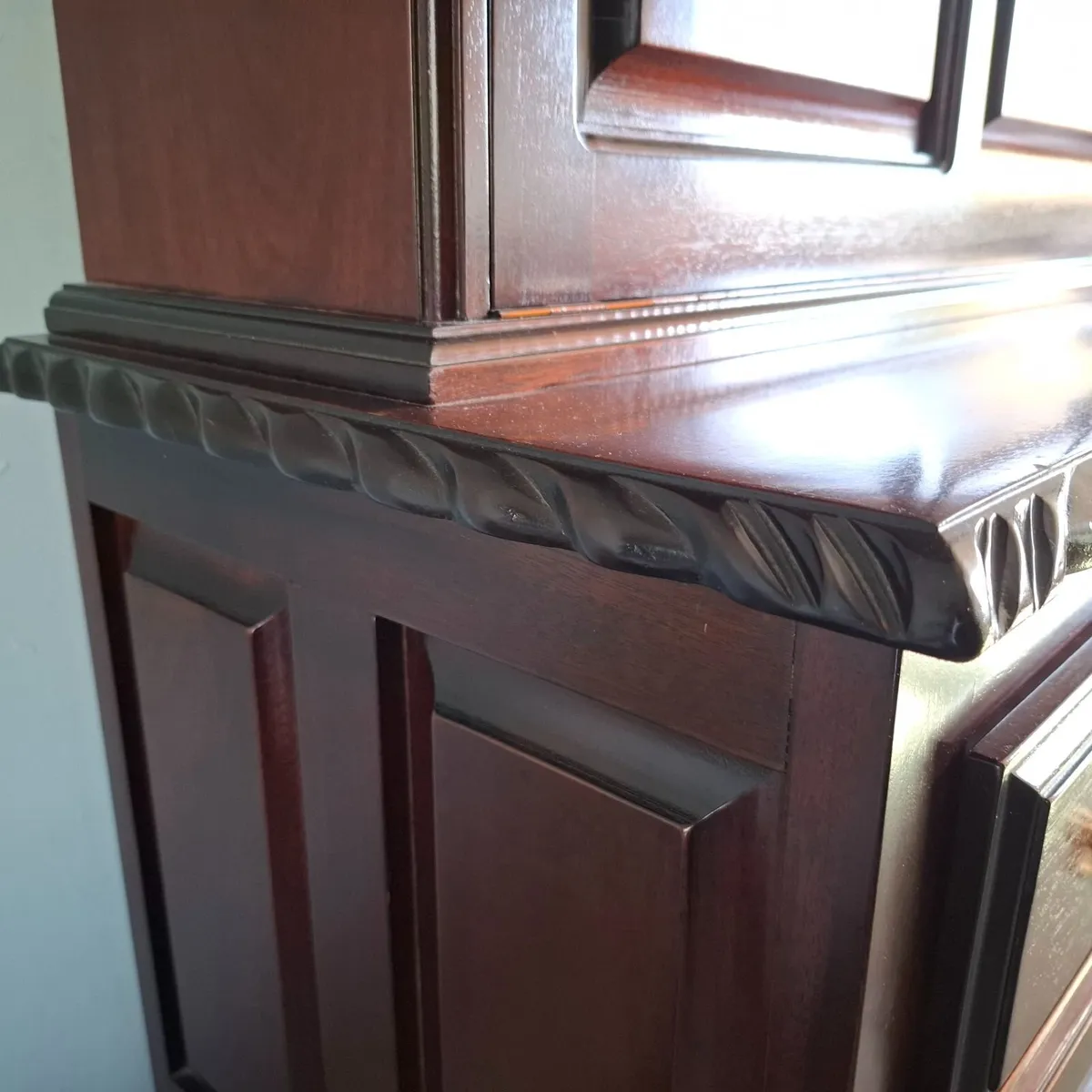 Dining Display Cabinet Carved Mahogany - Image 3