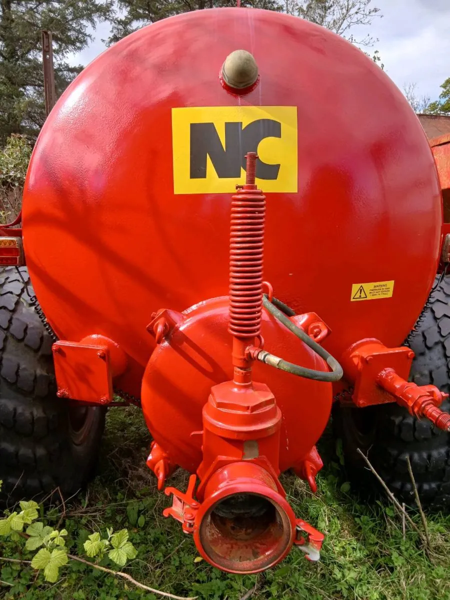 1100 gallon NCtanker - Image 2