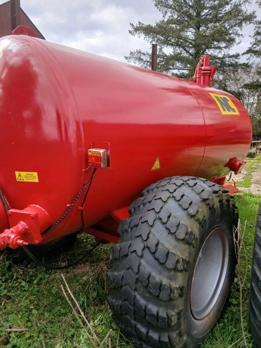 1100 gallon NCtanker - Image 3