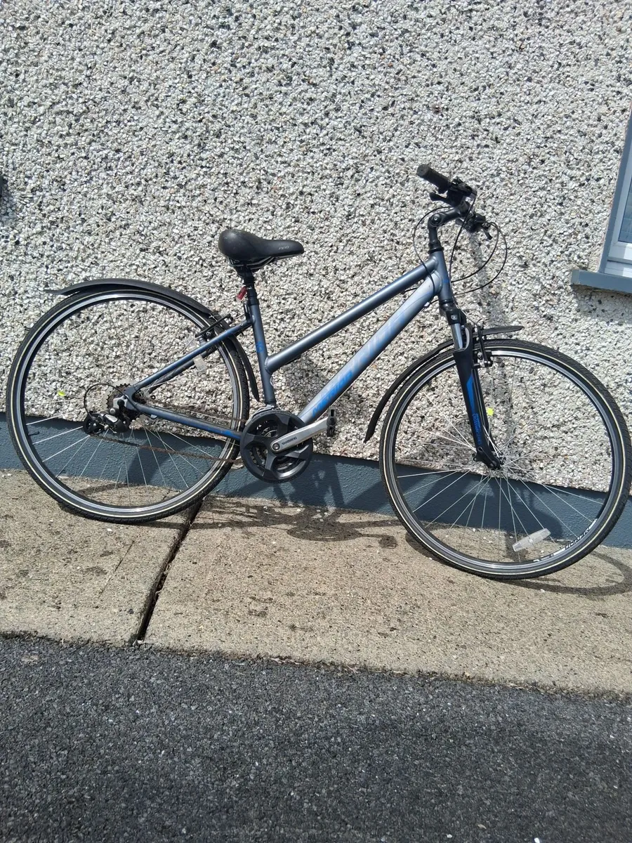 Merida Crossway 10 - Image 1