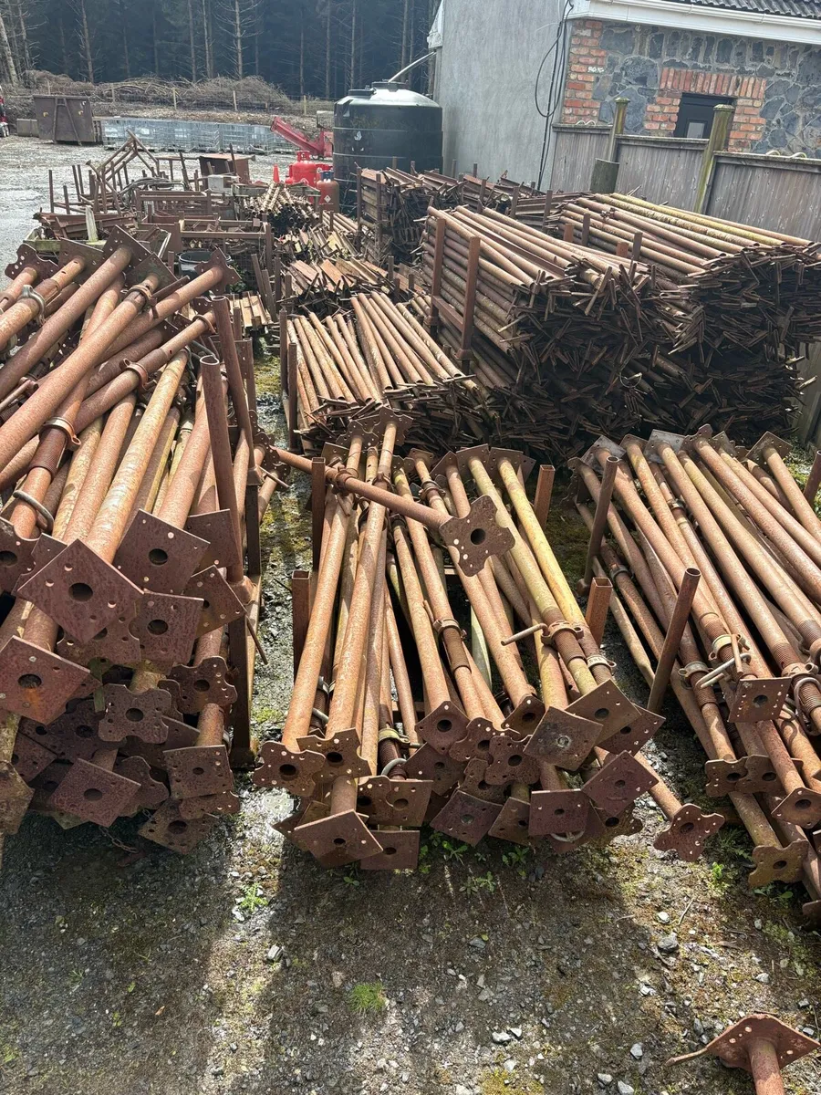 Acrow props - Image 1