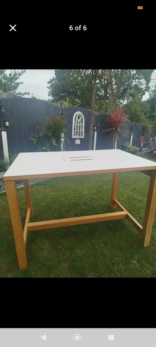 High table and 2 stools - Image 2