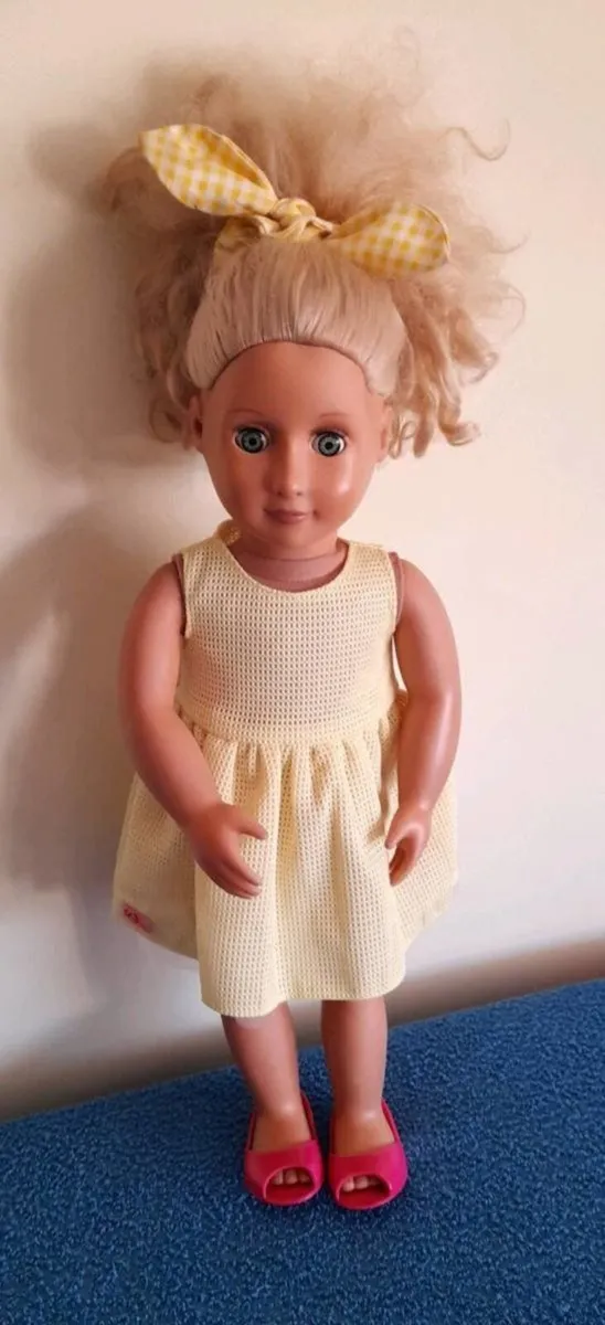 Our Generation Dolls x 9 - Image 2