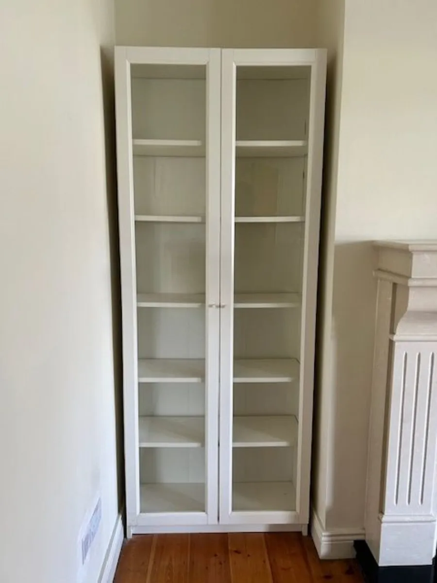 Book Case with Glass doors - Free to take away - Image 4