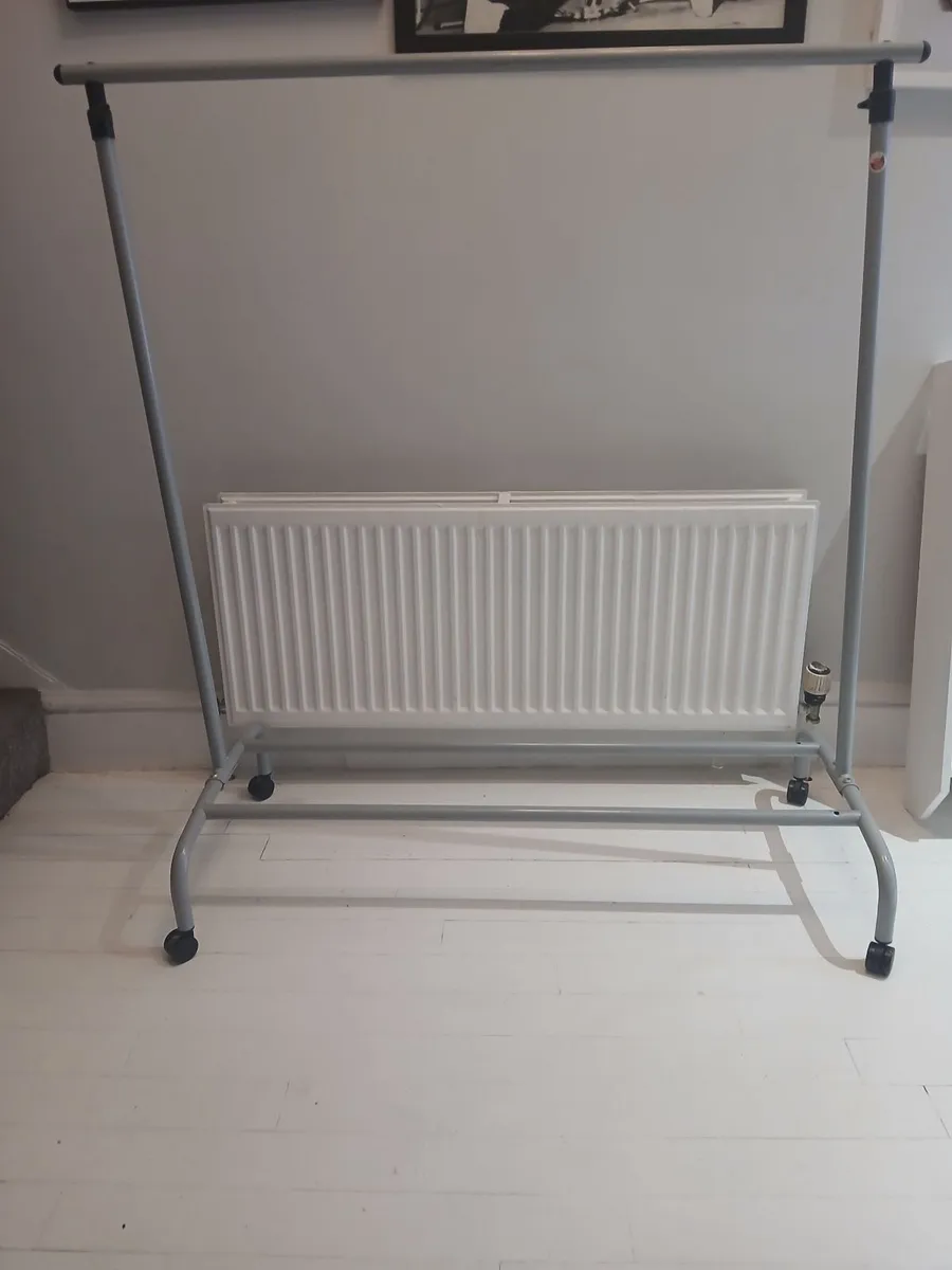 Clothes Rail - Image 4