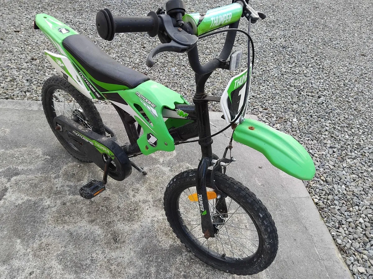 Childrens bicycle - Image 1