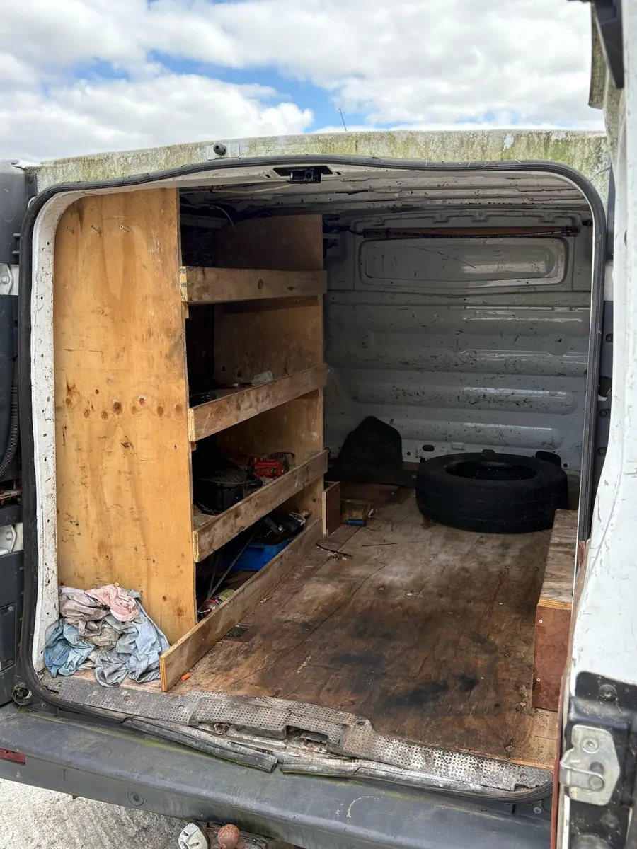 2010 Nissan Primastar - Image 4