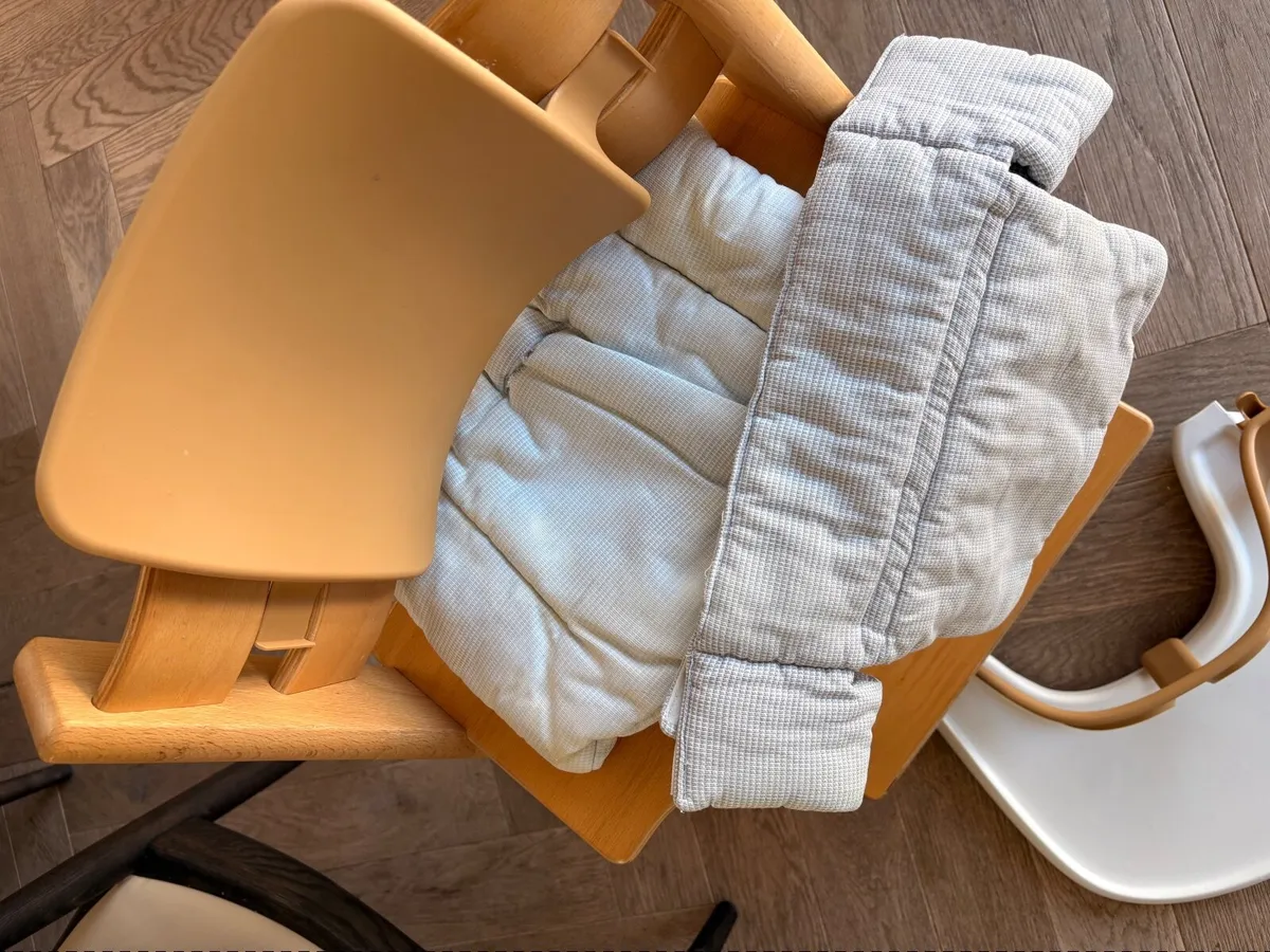 Stokke trip trap high chair - Image 3