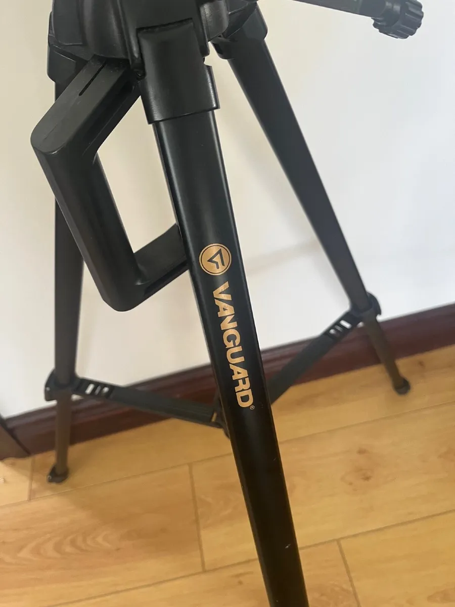 Vanguard Tripod MK-4 - Image 2