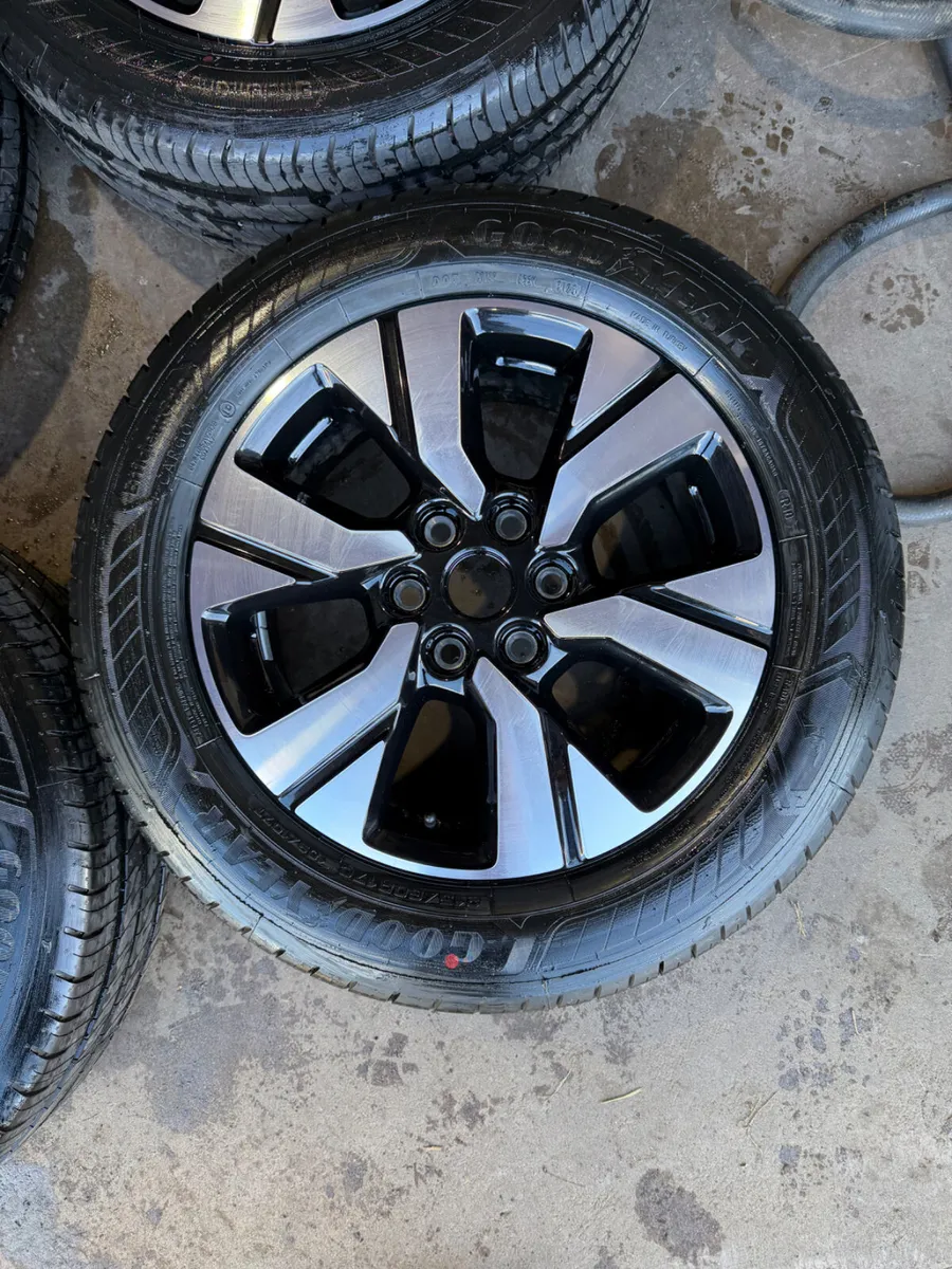 Transit/transporter alloy wheels 6 stud - Image 2