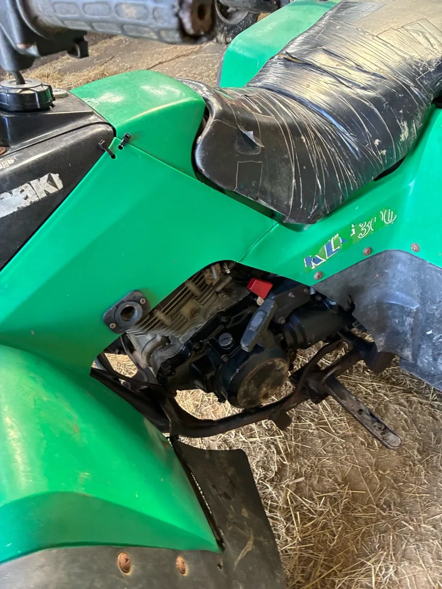 Kawasaki Klf 300 parts or repair - Image 4