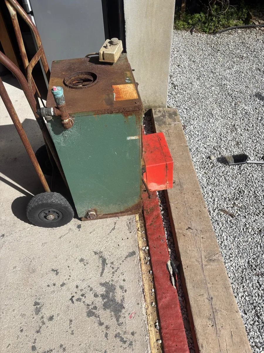 Oil burner - Image 4