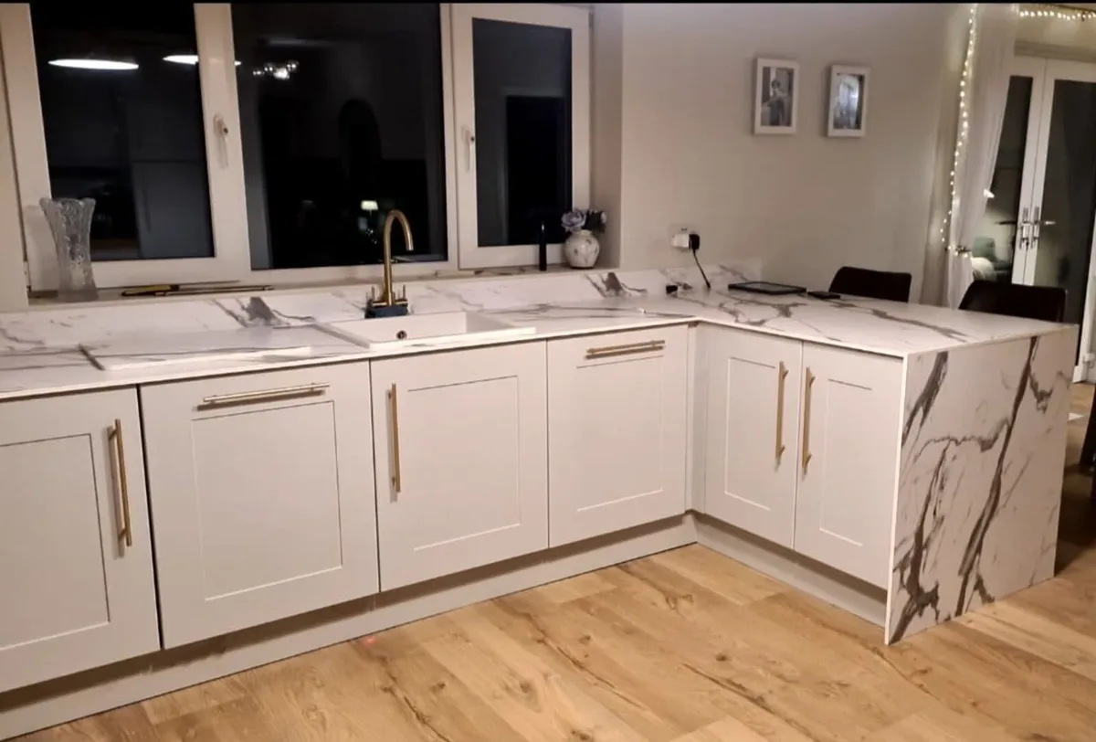 Counter Top - Image 1