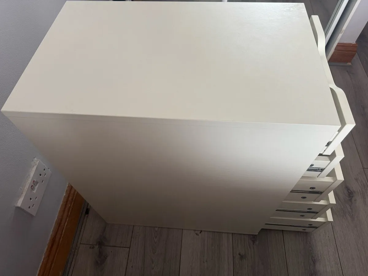 Desk Unit (€80) & Drawer Unit (€40) - Image 3