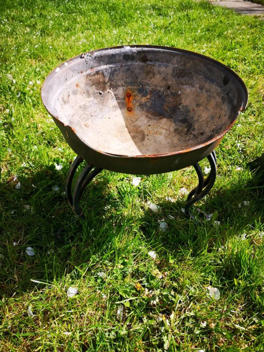 Chimnea fire pit - Image 3