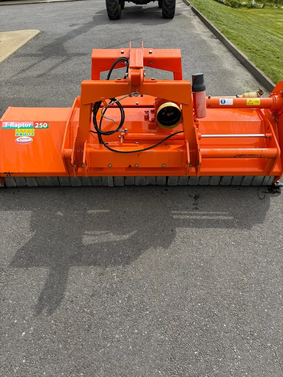 2023 Rinieri T raptor 2.5 meter - Image 2