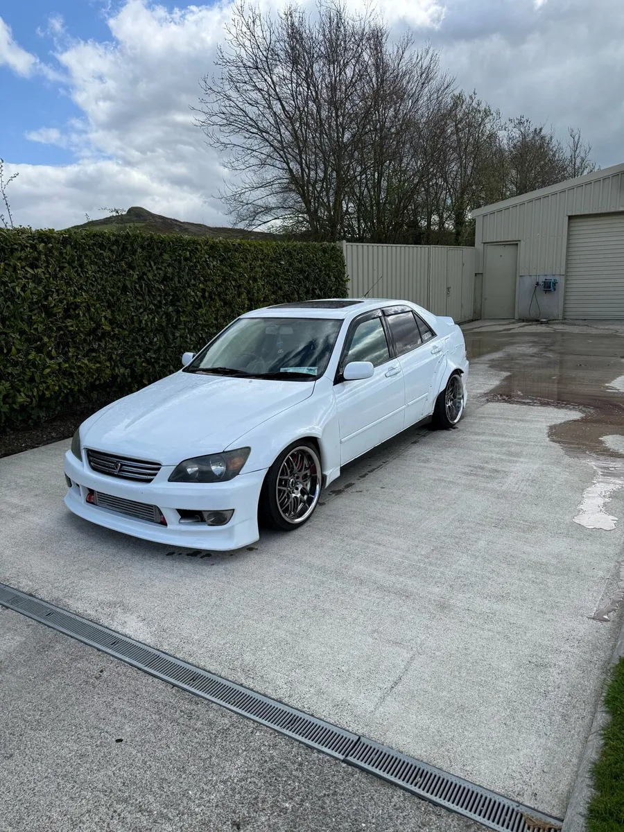 Lexus is200 sport turbo - Image 1