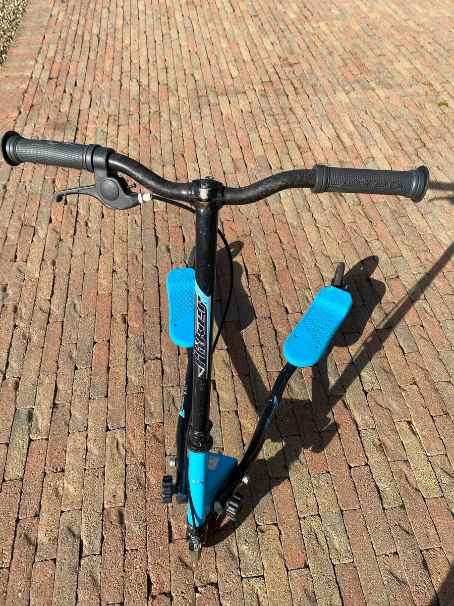 Flicker 3 wheel scooter - Image 2