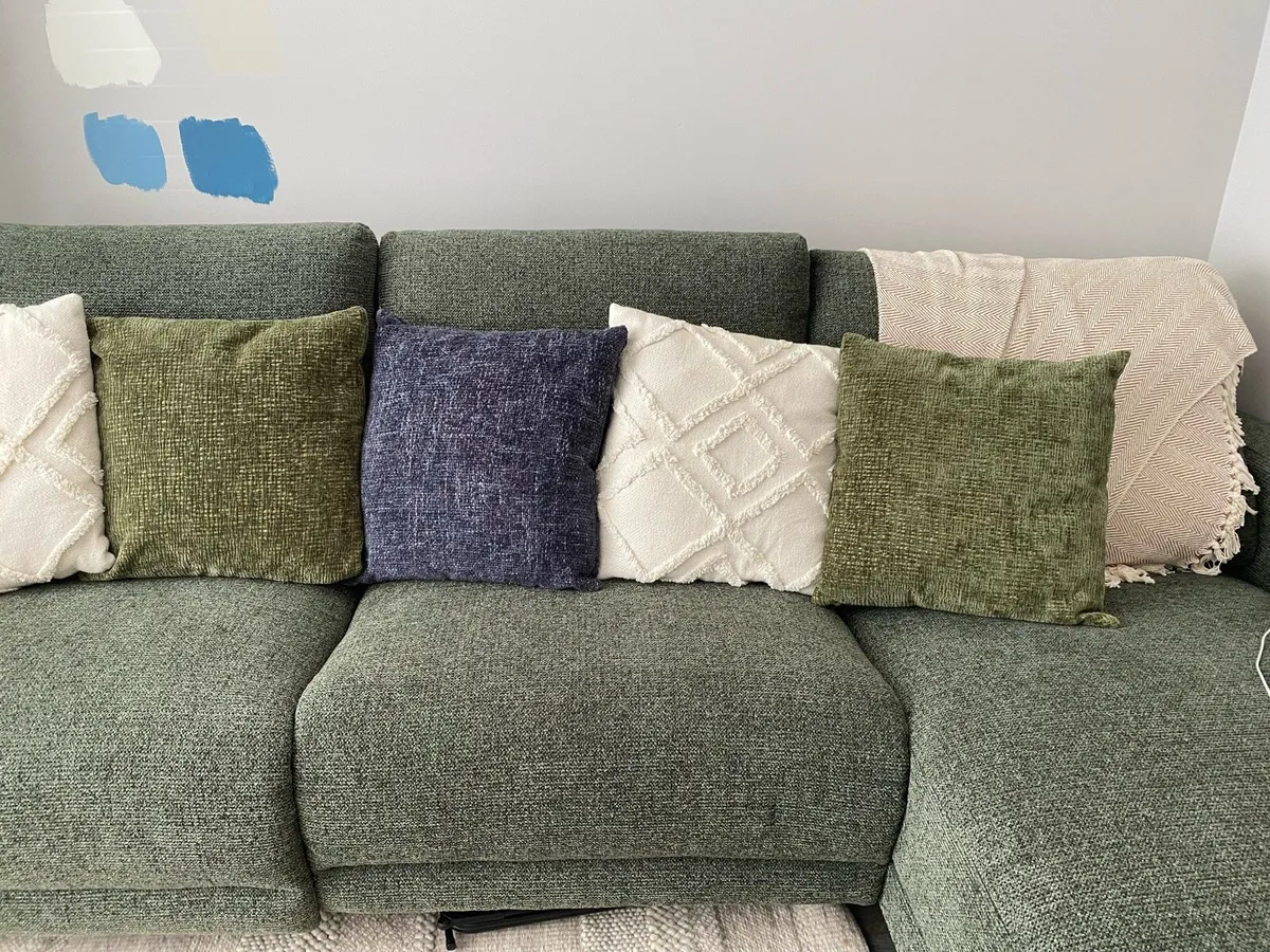 Couch cushions - Image 1