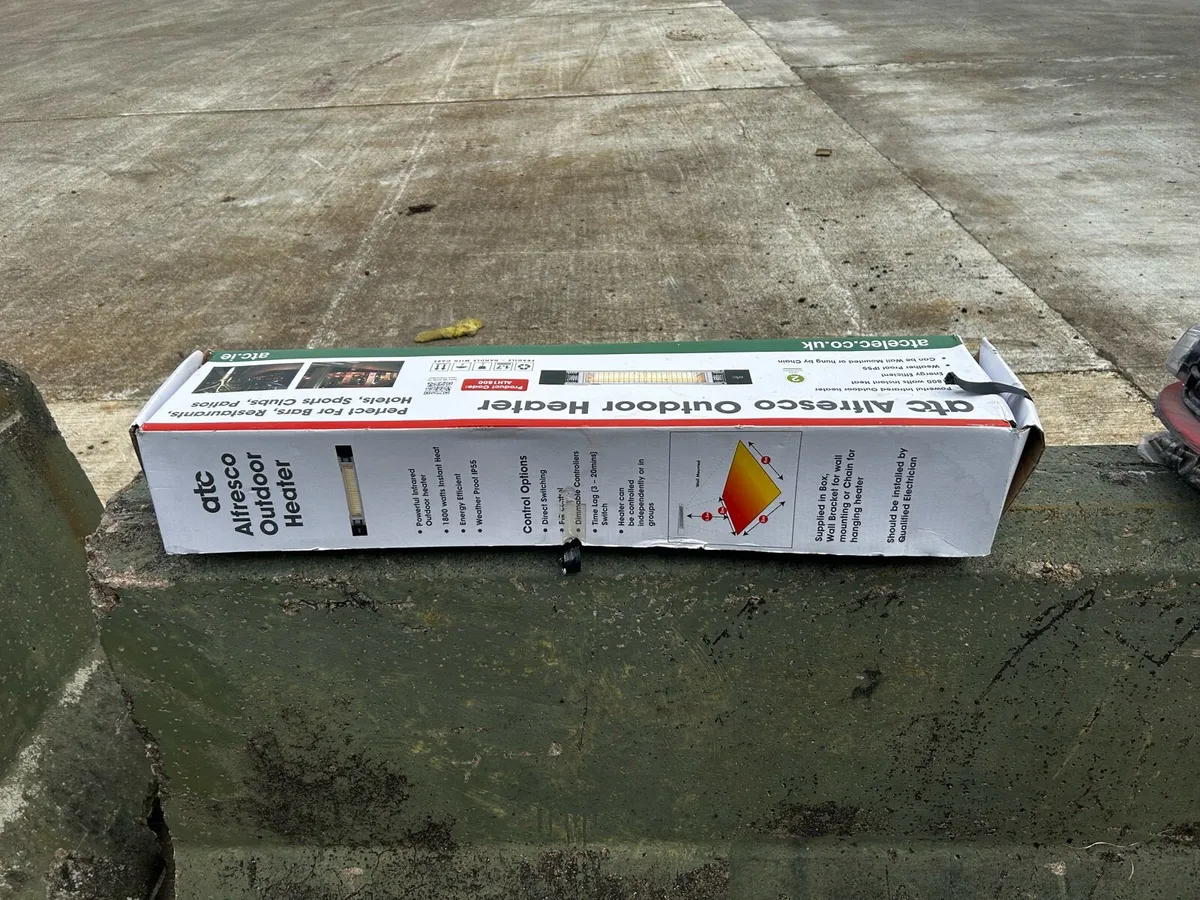 Patio heater brand new never used - Image 3