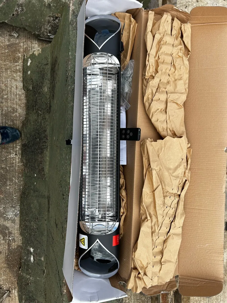 Patio heater brand new never used - Image 4