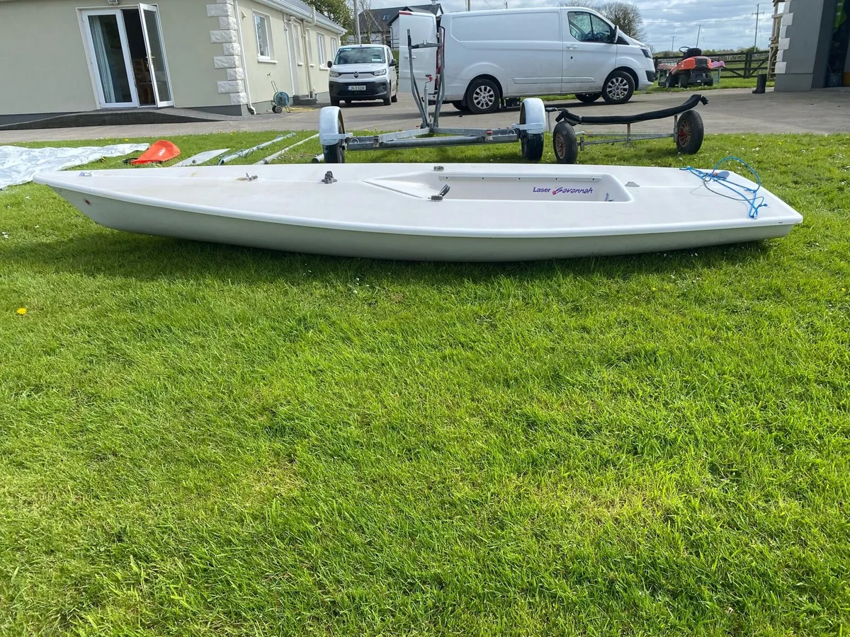 Laser sailing dinghy - Image 3