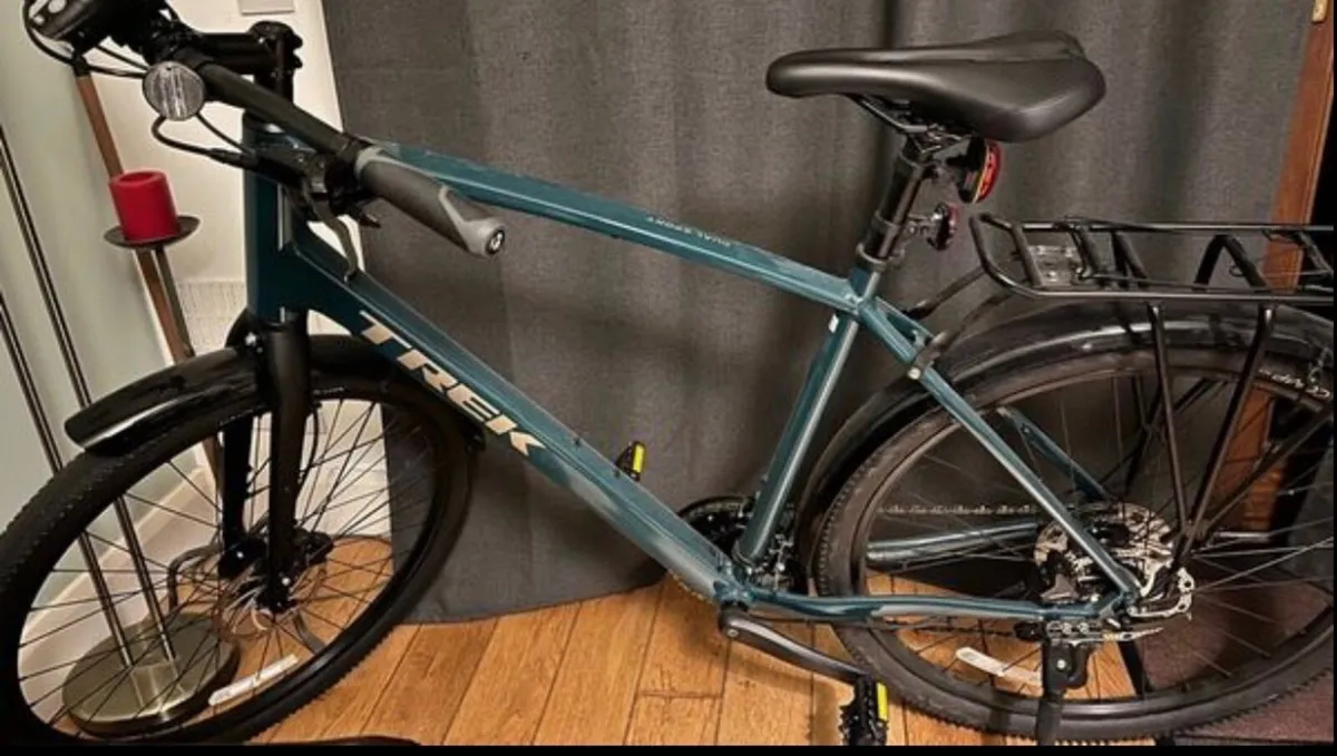 Trek Dual Sport 2 Gen 5 – XL – Excellent condition - Image 1