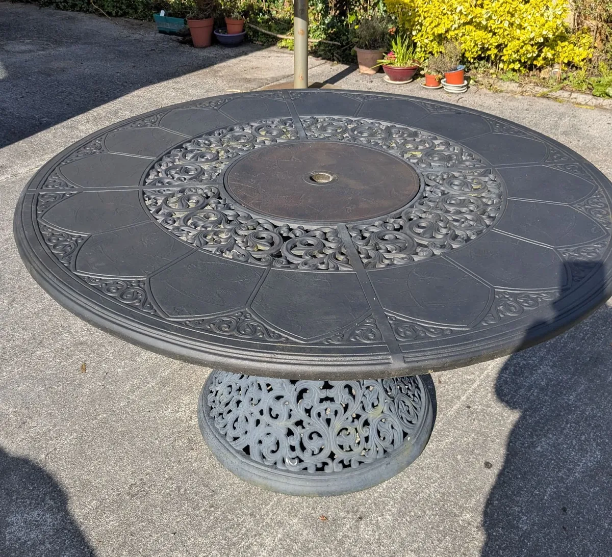 Luxury Garden furniture - Image 1