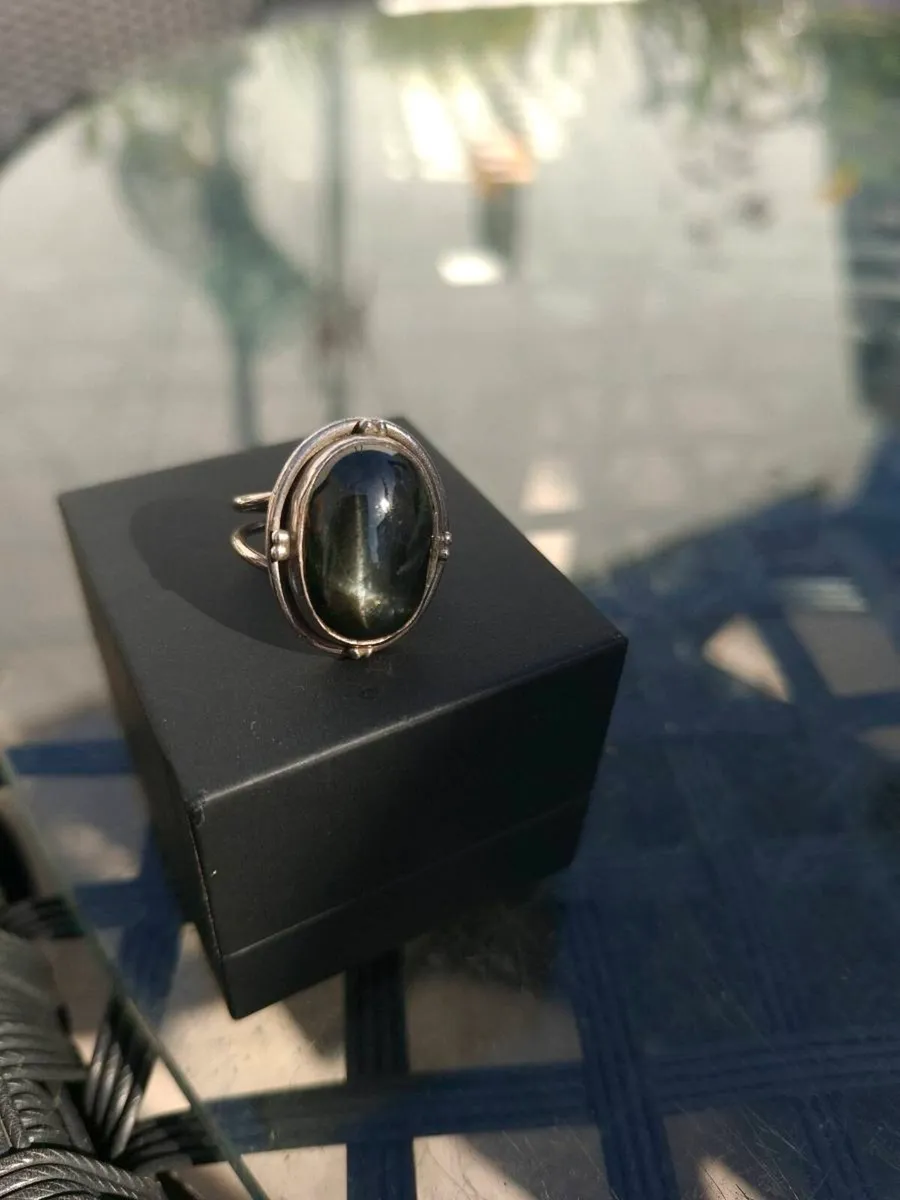 Natural Nuummite Gemstone 925 Sterling Silver Ring - Image 2