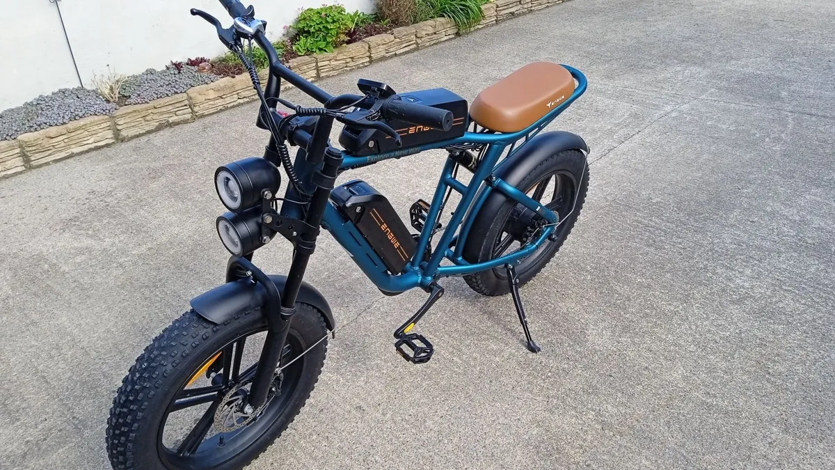 Battery powered bike - Image 1