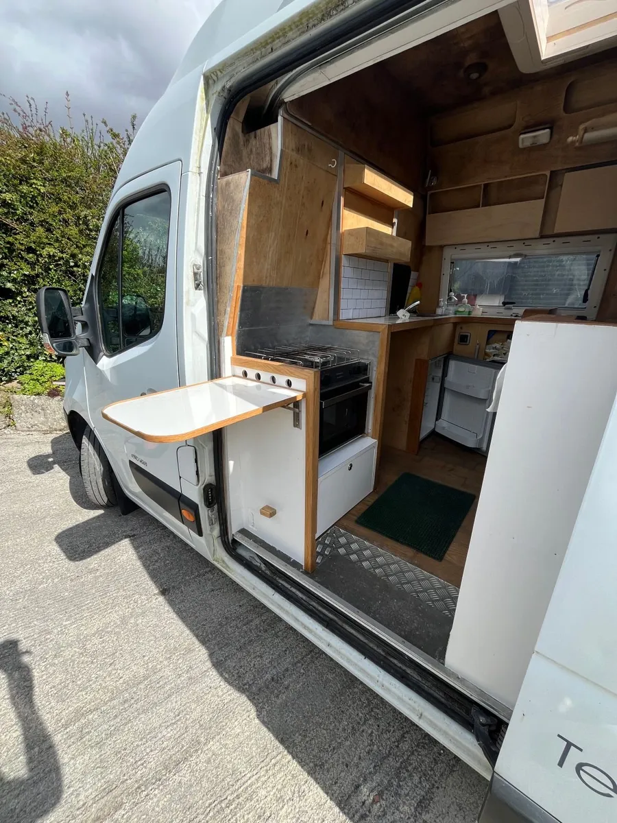 Camper Van - Image 1