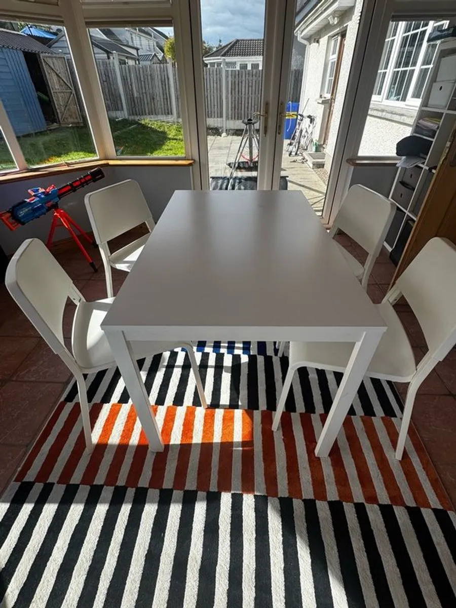 Extendable Dining table & Chairs. - Image 1