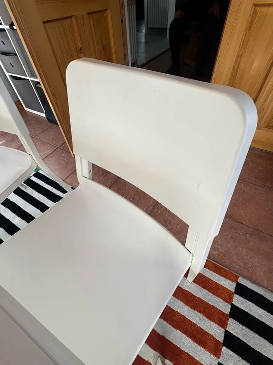 Extendable Dining table & Chairs. - Image 4