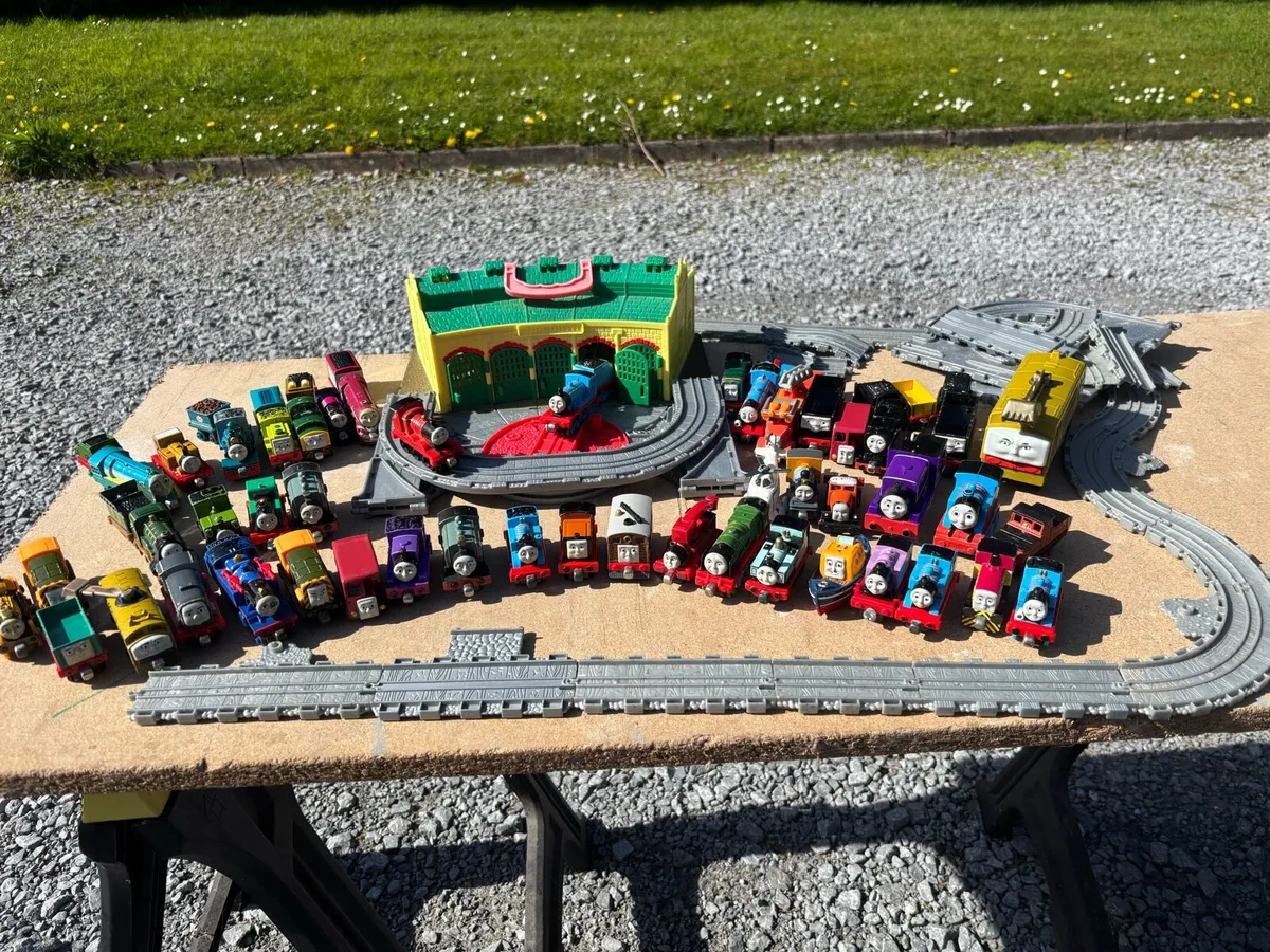 Thomas the Tank Engine Bundle - Image 2