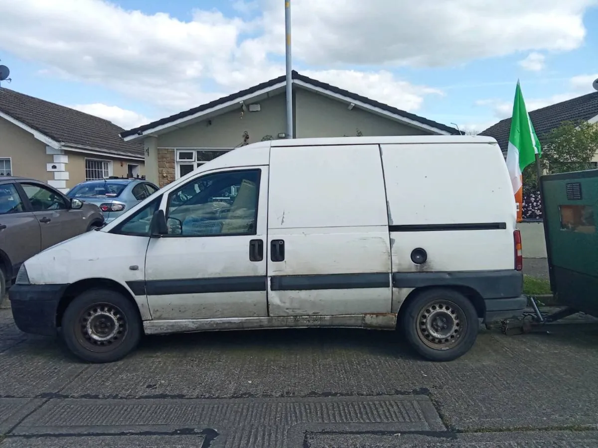 Peugeout Expert HDI Van - Image 3