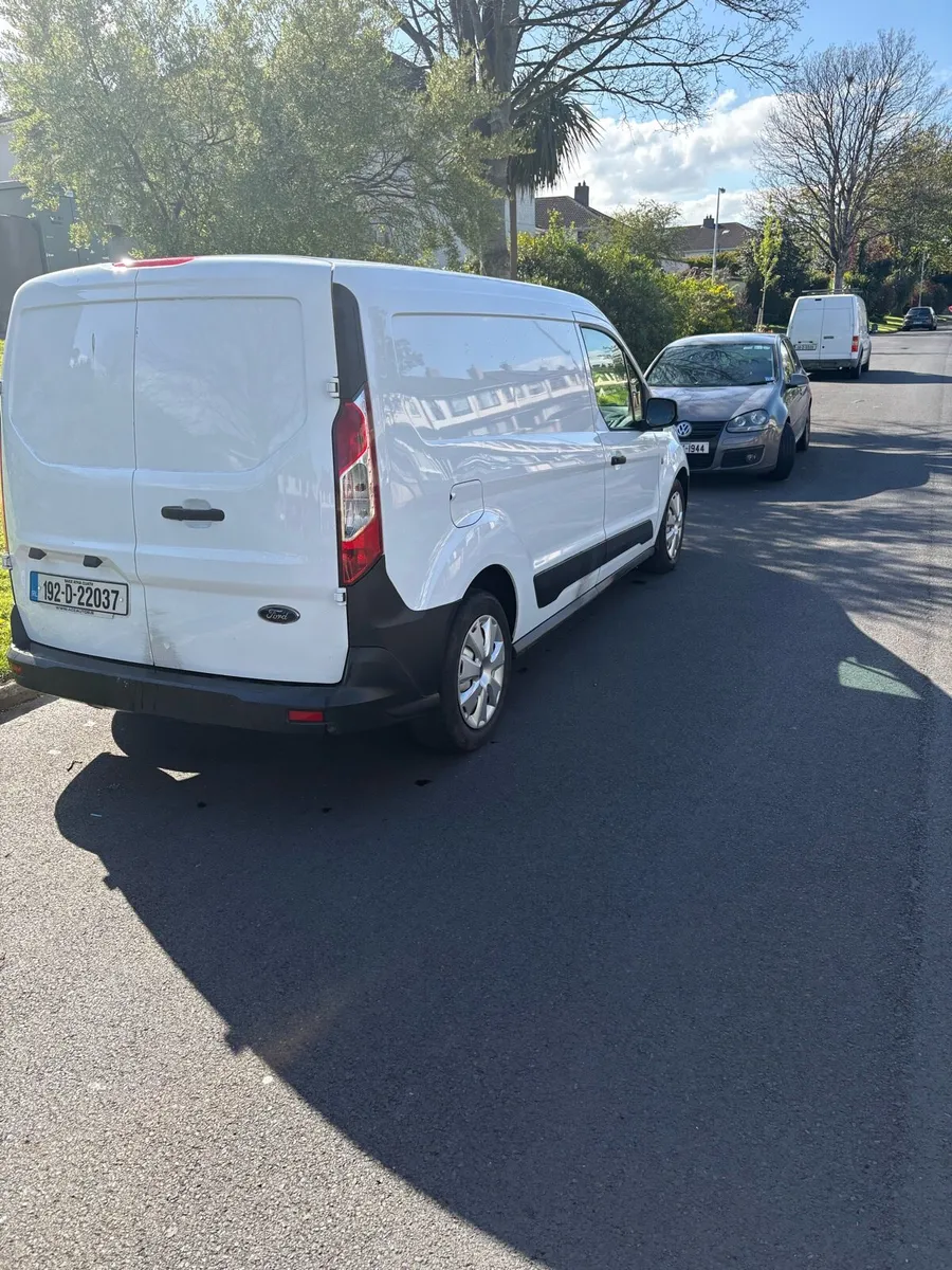 Ford Transit Connect LWB 1.5L - Image 3