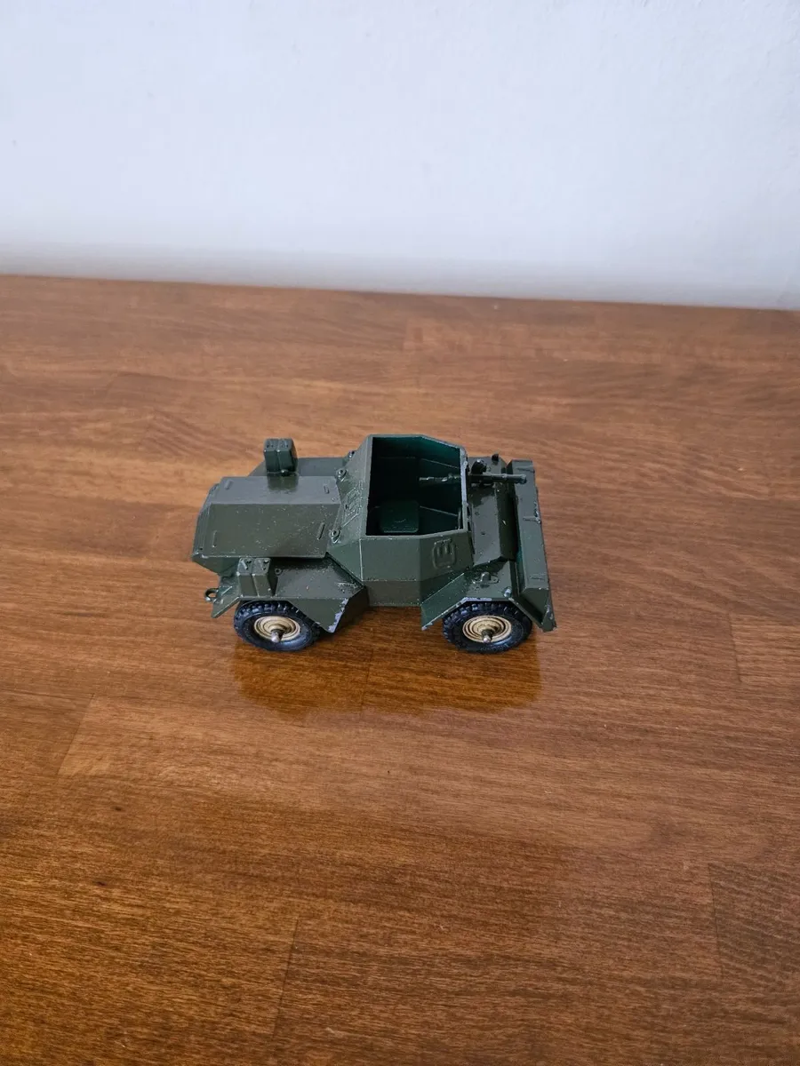 Britain's 1970's Armoured Car - Image 1