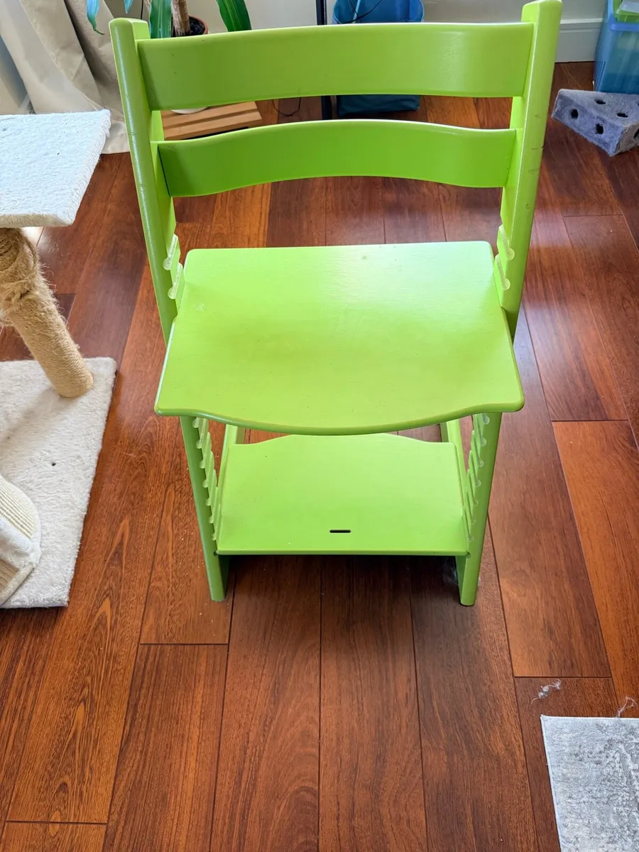 Kids chair - Image 1