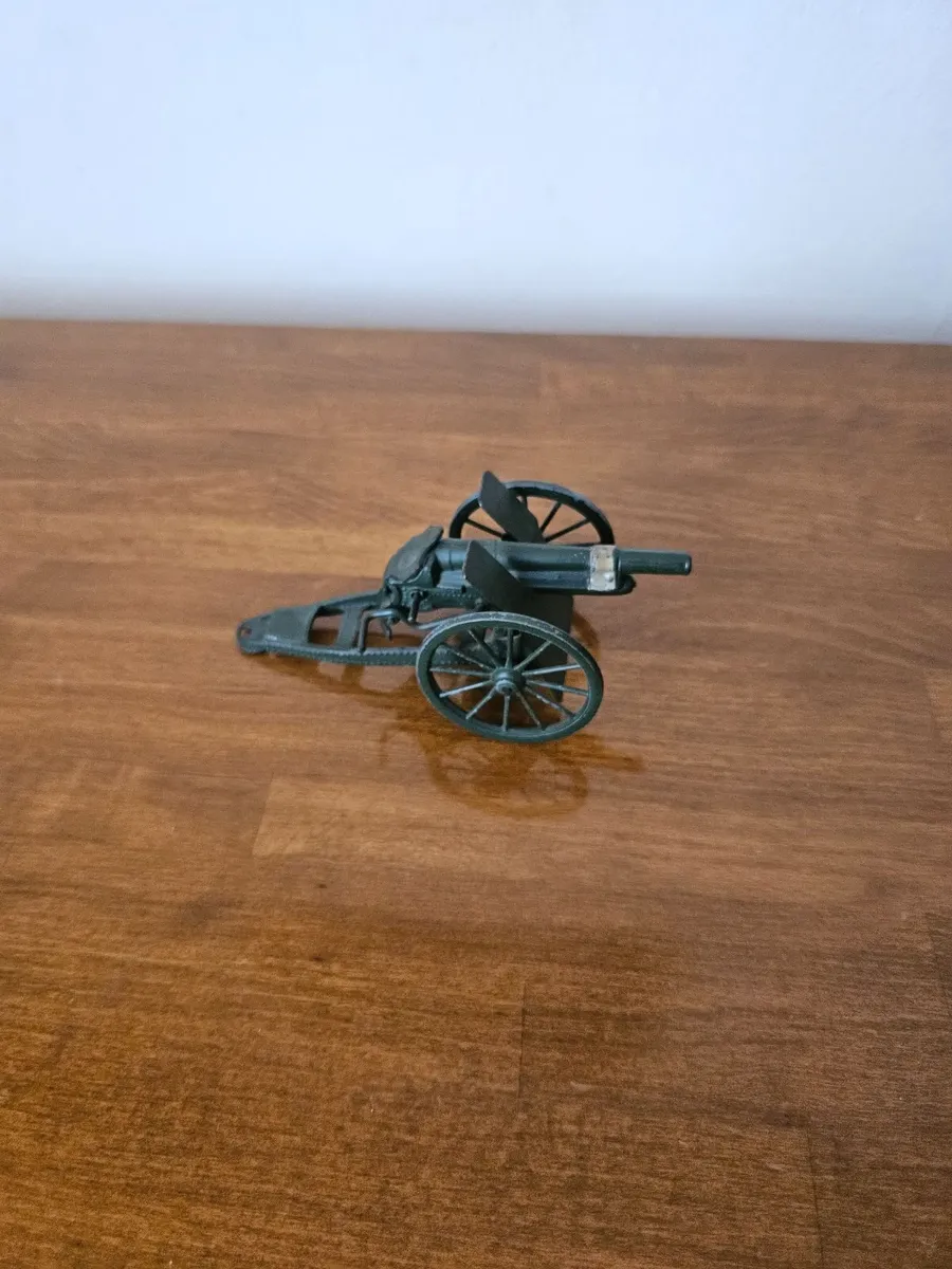 Britain's 1950's British Army WW1 Artillery - Image 3