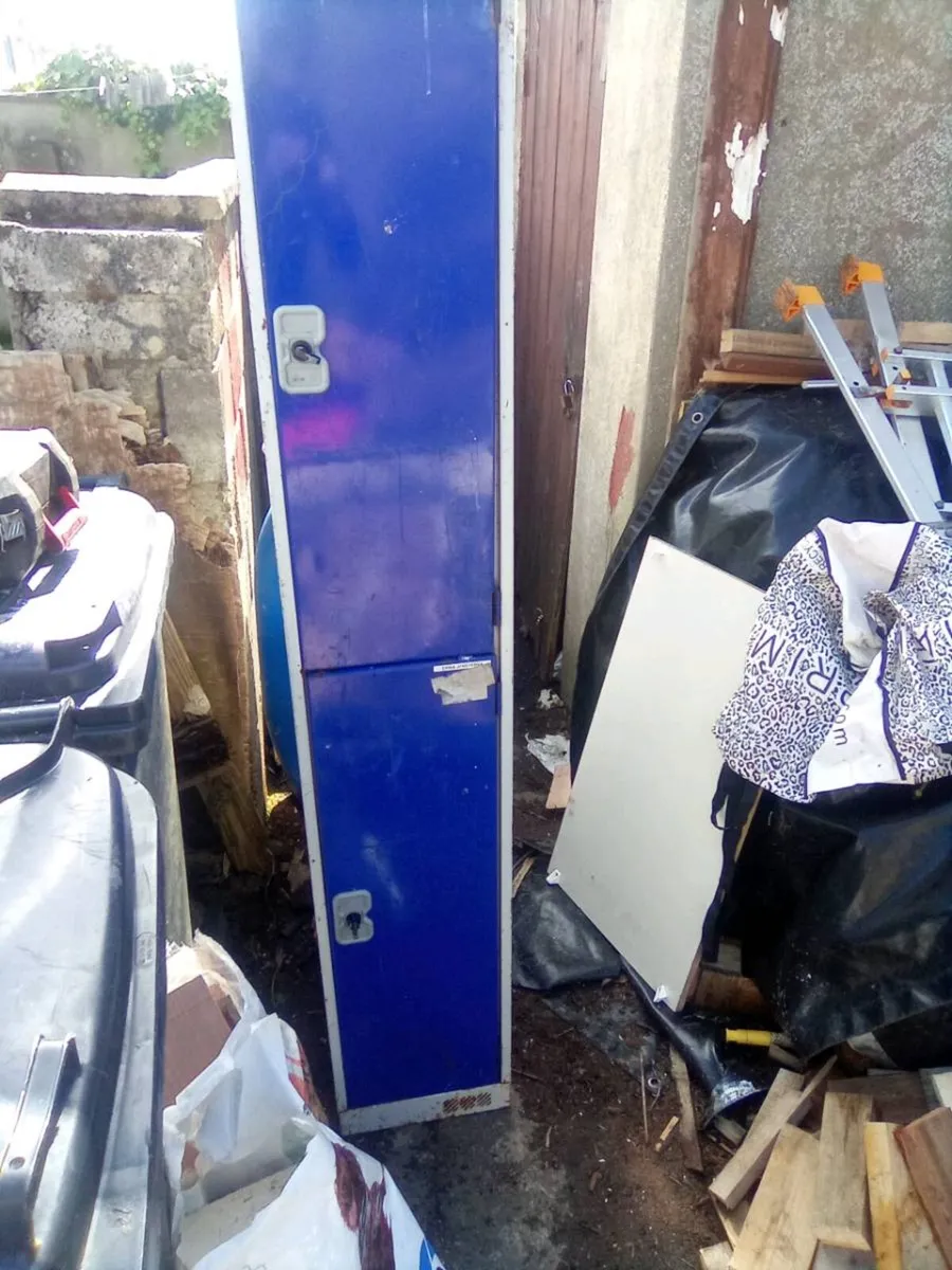 Still.  Pres - Image 2