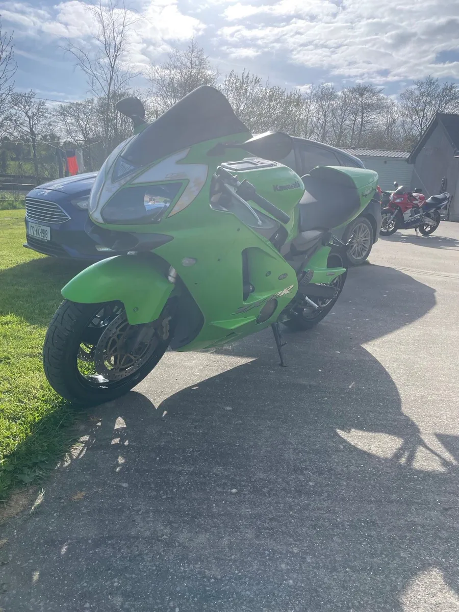 Kawasaki ZX12R - Image 3
