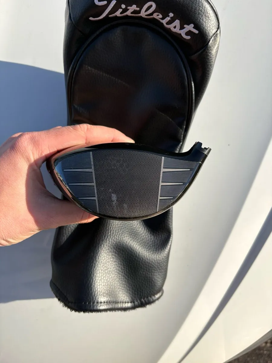 Titleist gt 2 driver head - Image 4